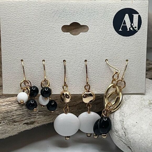 A&I Dangle The Pairs of Earring Set - Picture 1 of 4